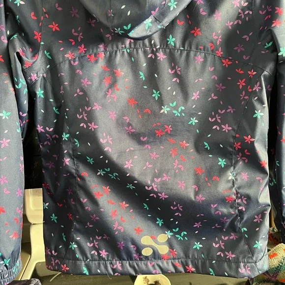 Girls spring jacket - Picture 3 of 3